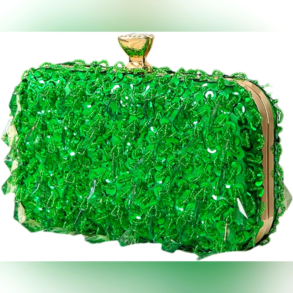 Elegant Green Beaded Evening Purse